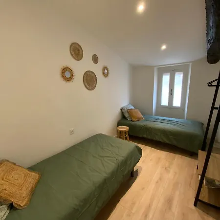 Apartment Tres Bel Refait A Neuf *