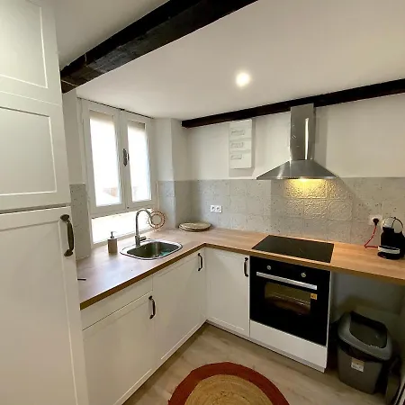 Apartment Tres Bel Refait A Neuf